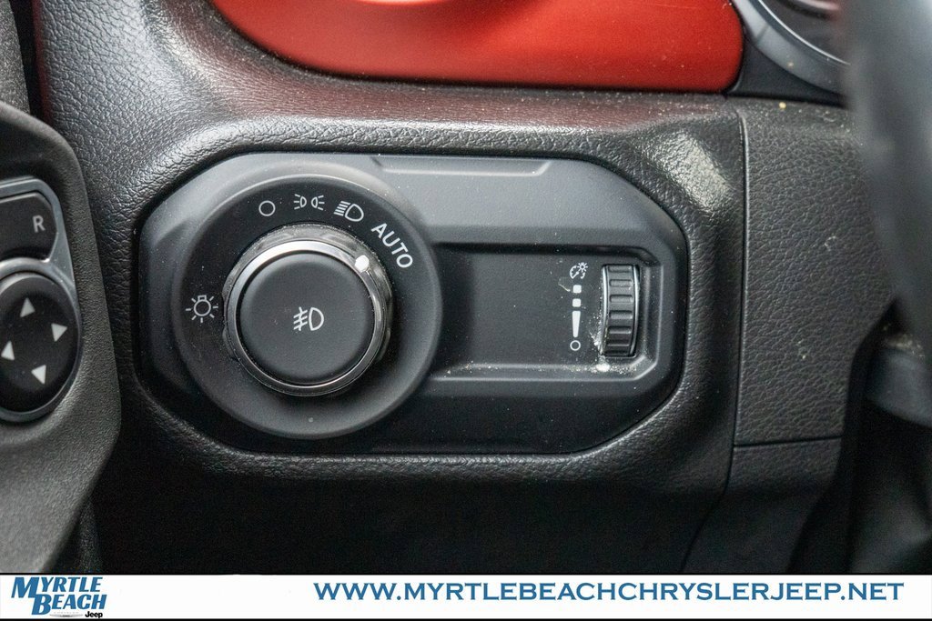 Used 2023 Jeep Wrangler Unlimited Rubicon w/ LED Lighting Group image 30