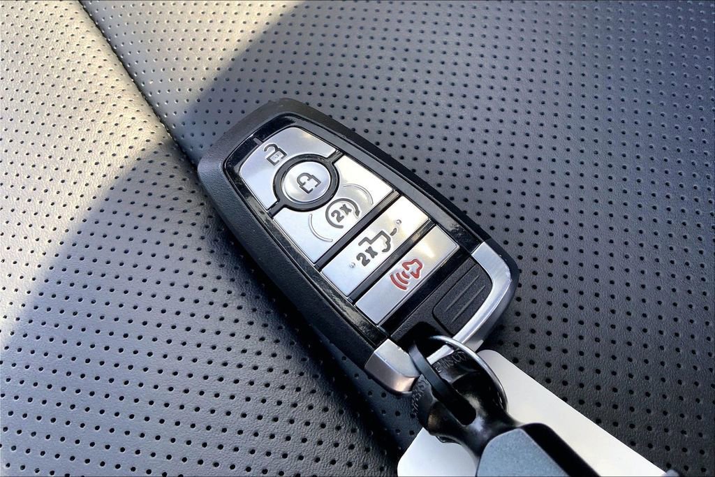 Used 2024 Ford F150 Raptor AWD/4WD image 10