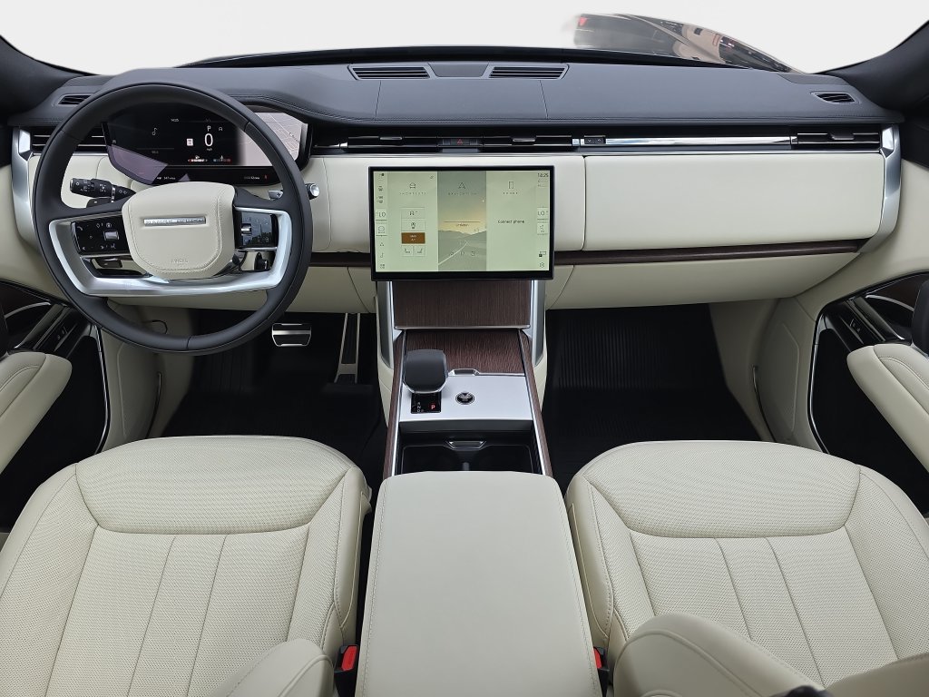 New 2026 Land Rover Range Rover Long Wheelbase SE AWD/4WD image 9