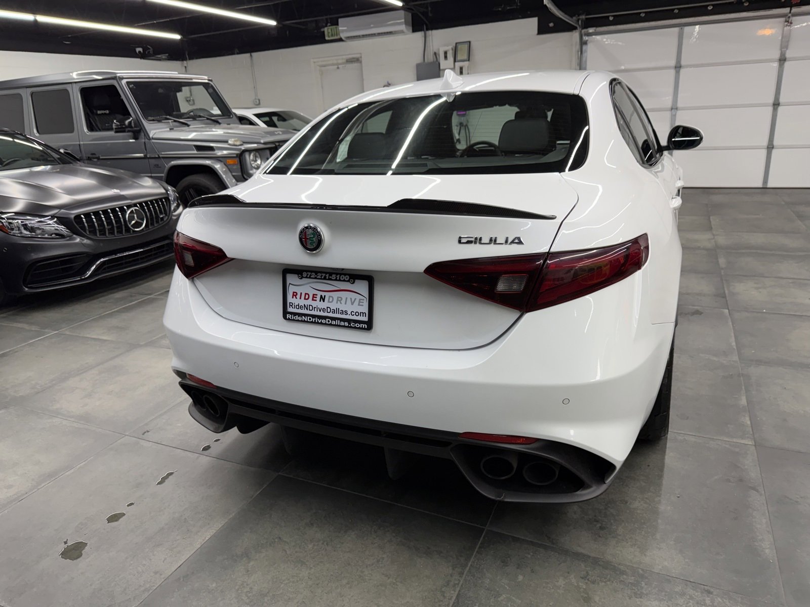 Used 2017 Alfa Romeo Giulia Quadrifoglio image 6
