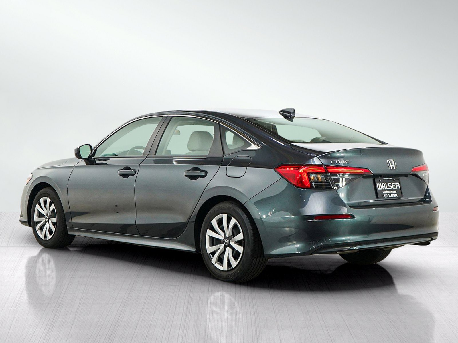 Used 2024 Honda Civic LX image 3