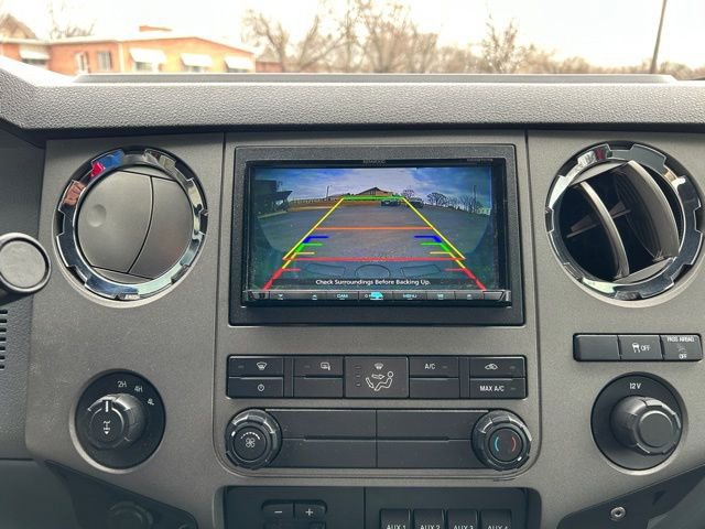 Used 2012 Ford F250 XLT w/ Camper Pkg image 29