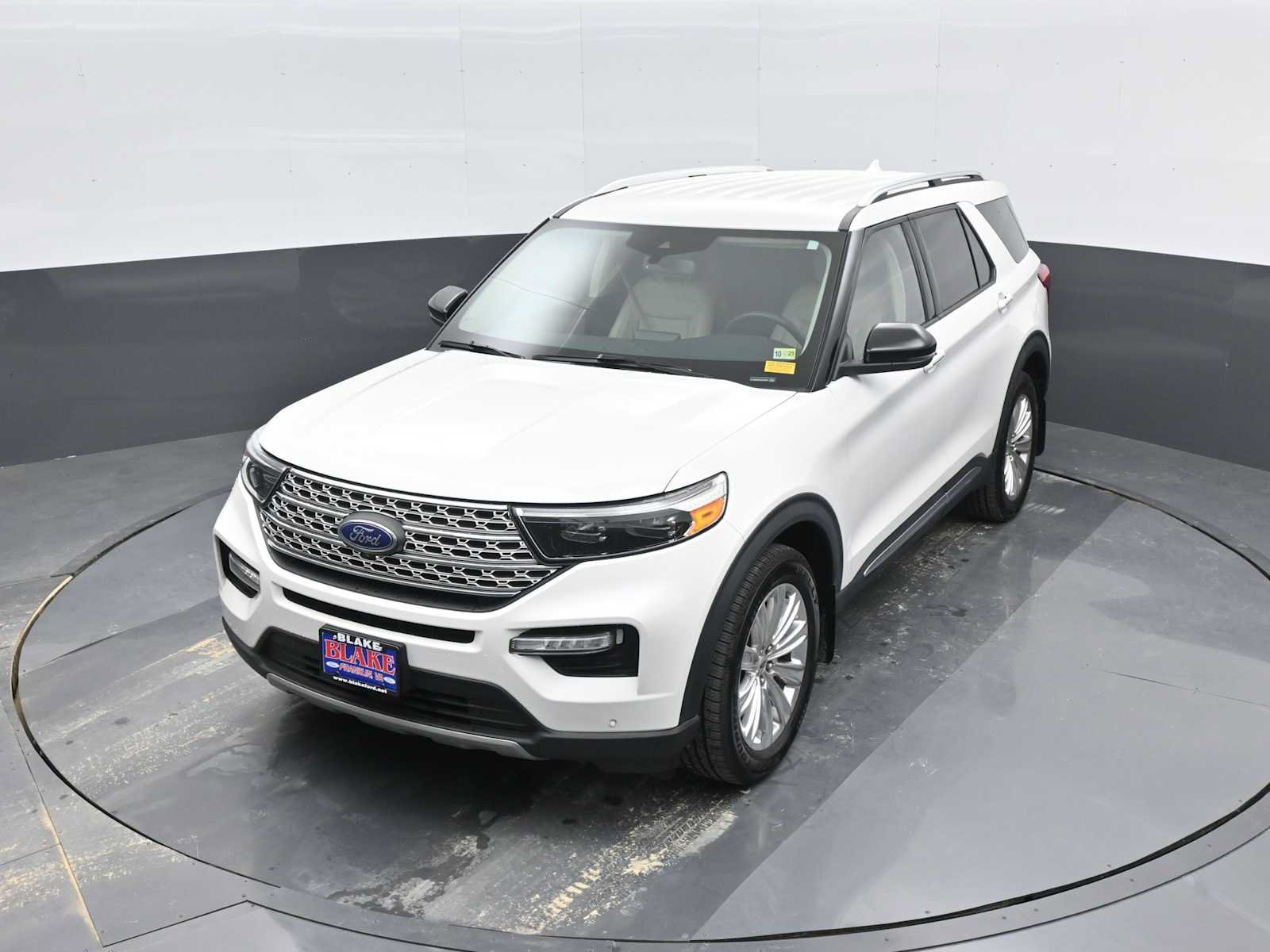Used 2020 Ford Explorer Limited w/ Class III Trailer Tow Package AWD/4WD image 22