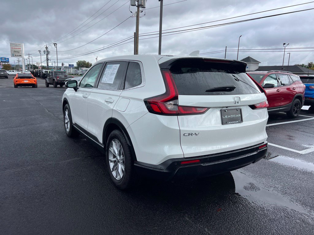 Used 2025 Honda CR-V EX-L image 3