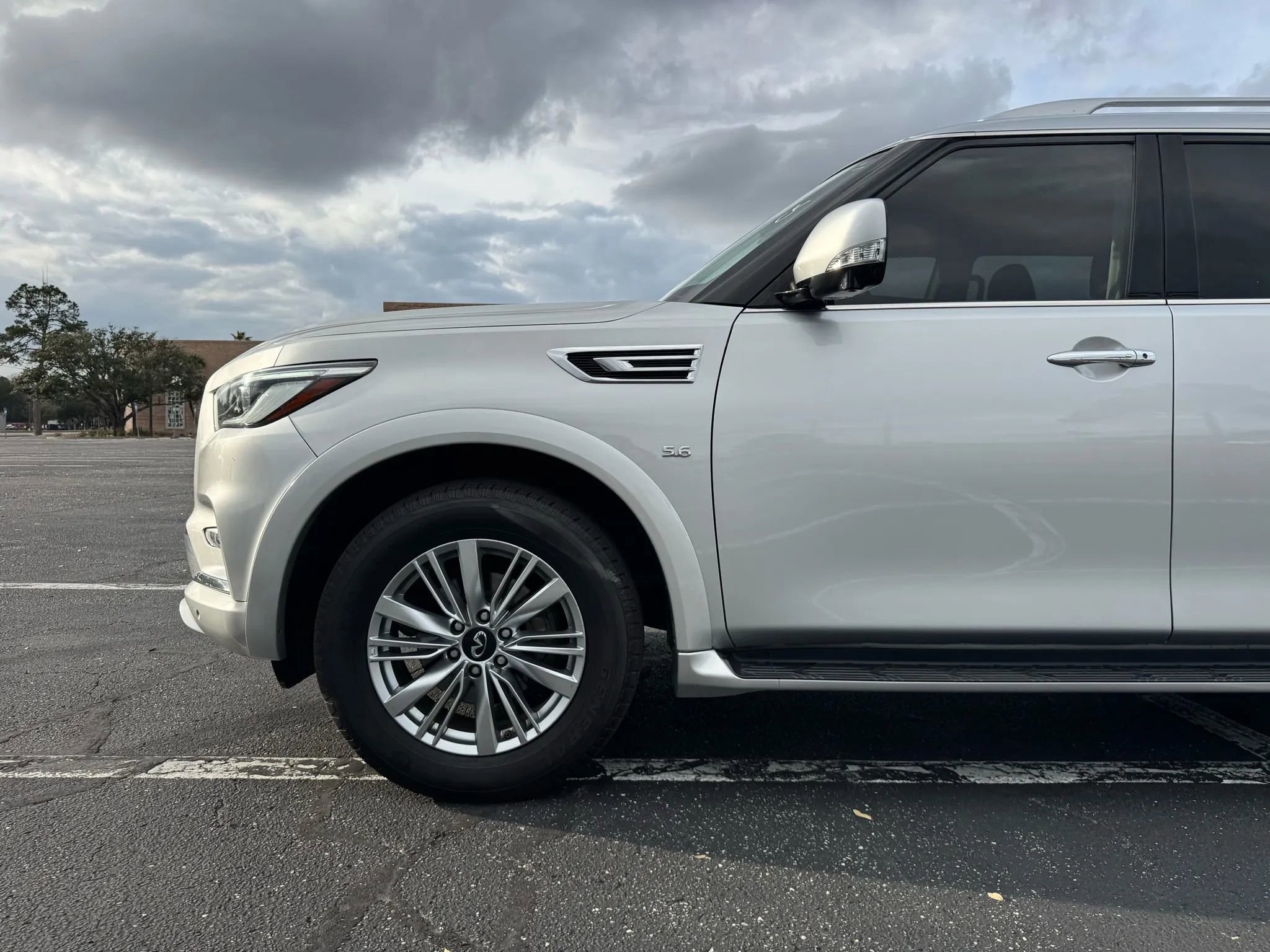 Used 2020 INFINITI QX80 Luxe w/ Proassist Package image 10