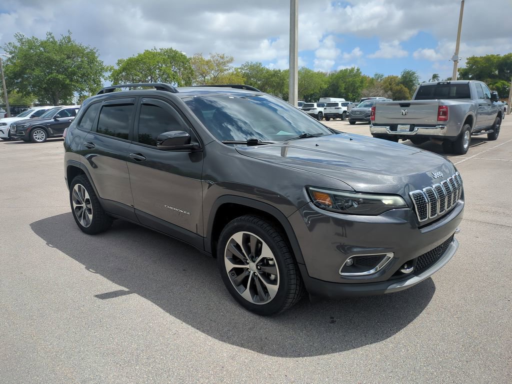 Used 2022 Jeep Cherokee Limited w/ Elite Package image 2
