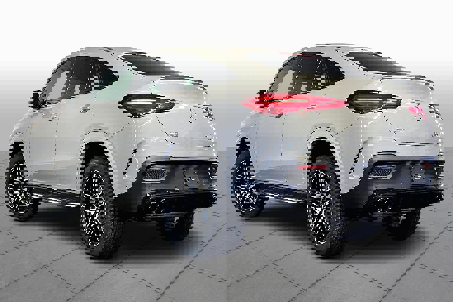 New 2026 Mercedes-Benz GLE 53 AMG 4MATIC Coupe image 3