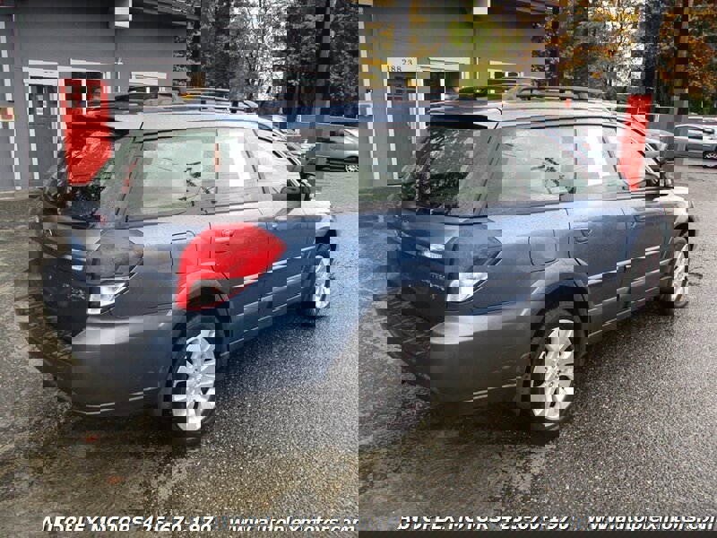 Used 2008 Subaru Outback 2.5XT Limited image 3