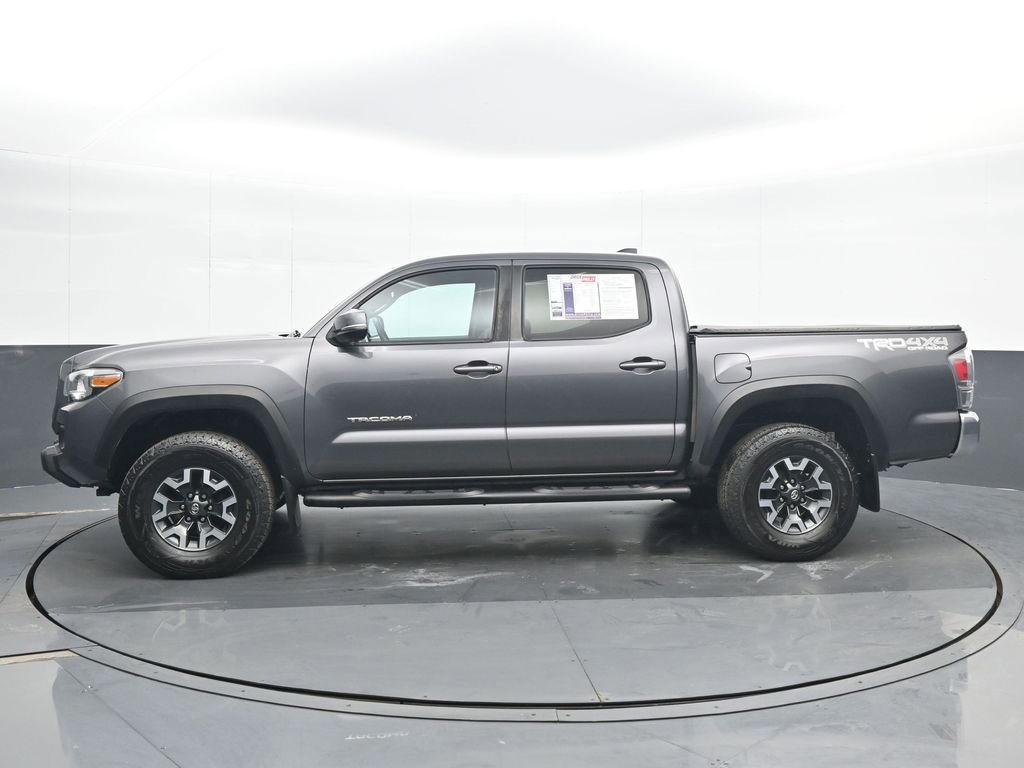 Used 2021 Toyota Tacoma TRD Off-Road image 3