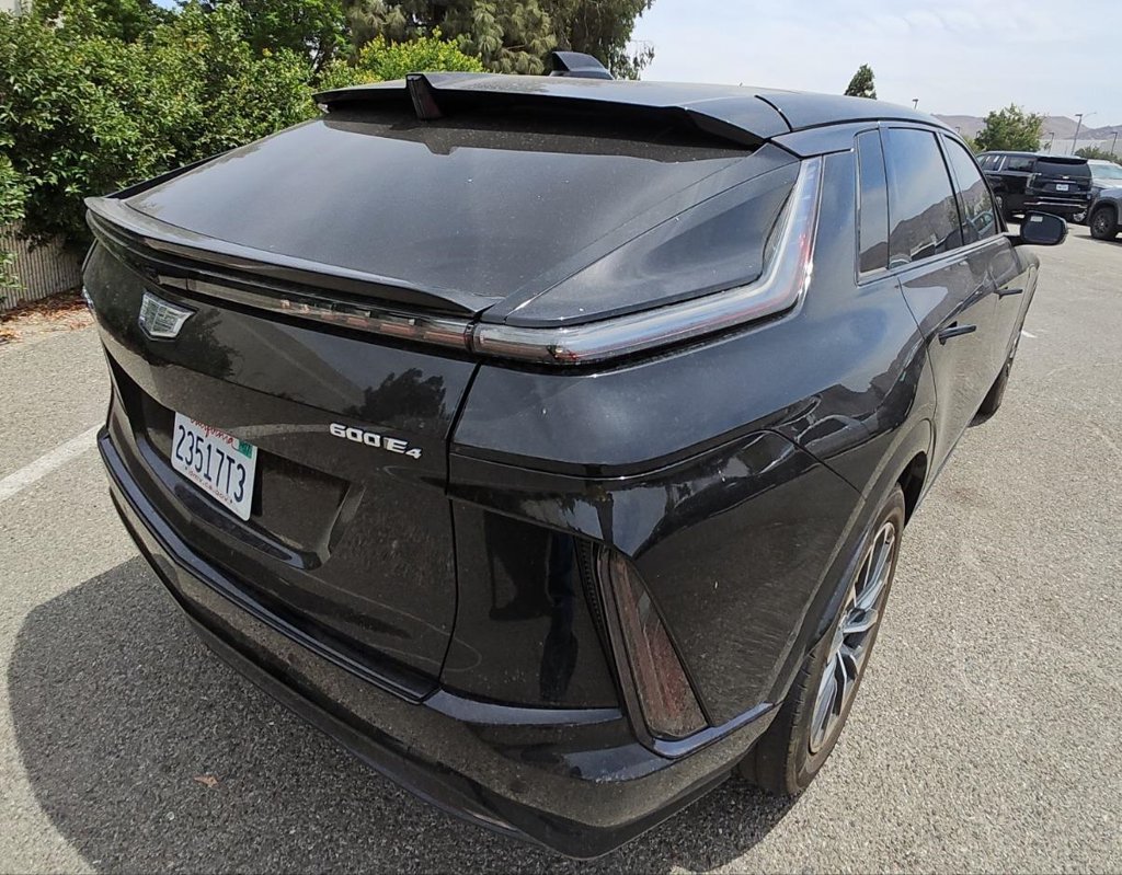 Used 2024 Cadillac Lyriq Sport AWD/4WD image 5