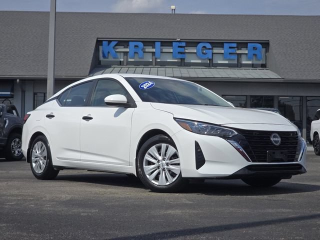 Used 2024 Nissan Sentra S FWD image 2
