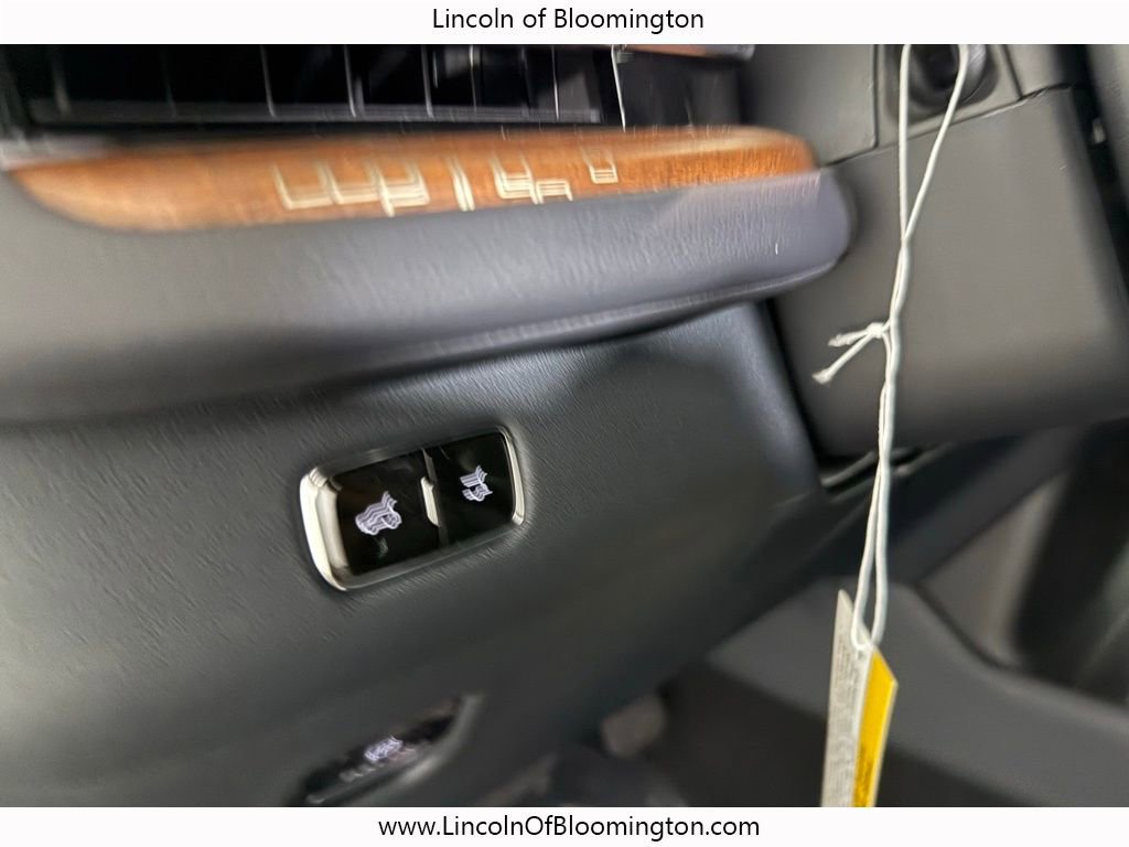 New 2025 Lincoln Navigator L Black Label AWD/4WD image 80