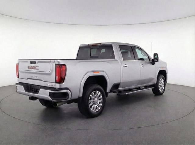 Used 2022 GMC Sierra 3500 Denali image 4