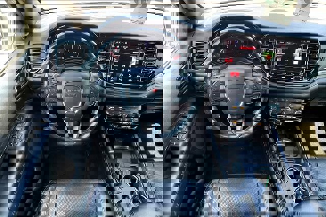 Used 2022 Dodge Durango R/T image 13