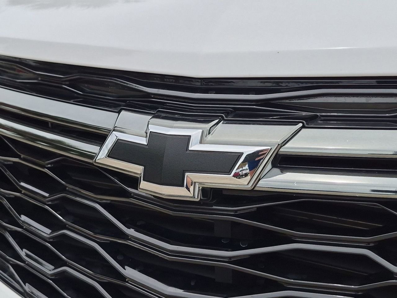 Used 2023 Chevrolet Equinox RS FWD image 5