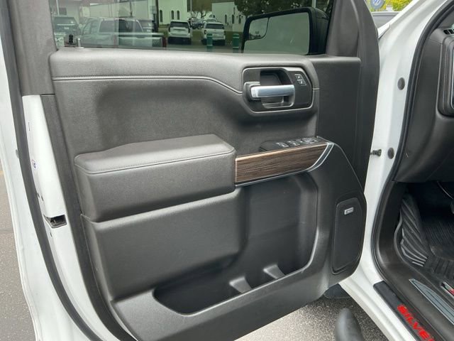 Used 2021 Chevrolet Silverado 1500 LT Trail Boss image 14