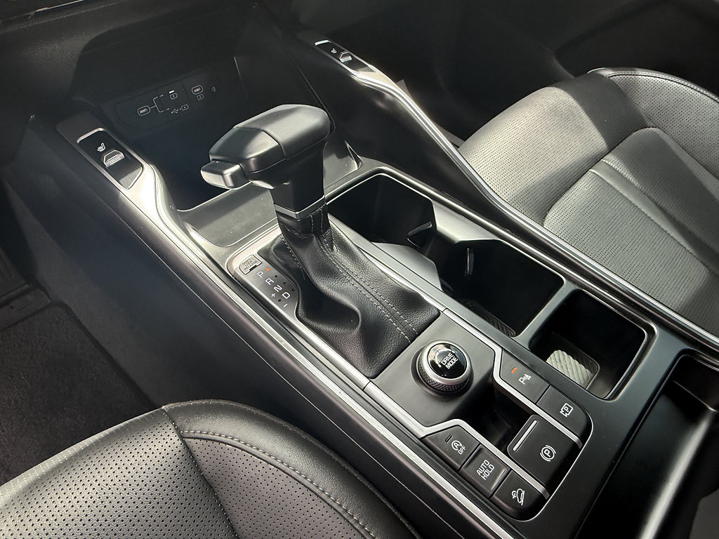 Used 2025 Kia Sorento S w/ Panoramic Sunroof Package FWD image 15