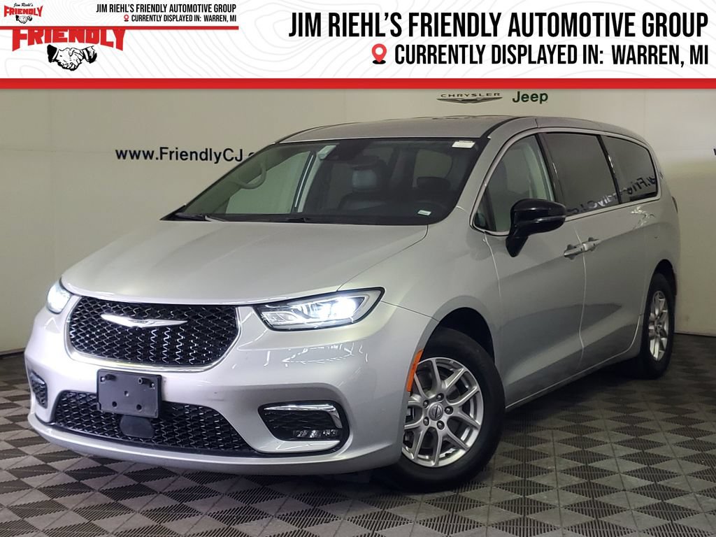 Used 2024 Chrysler Pacifica Touring-L