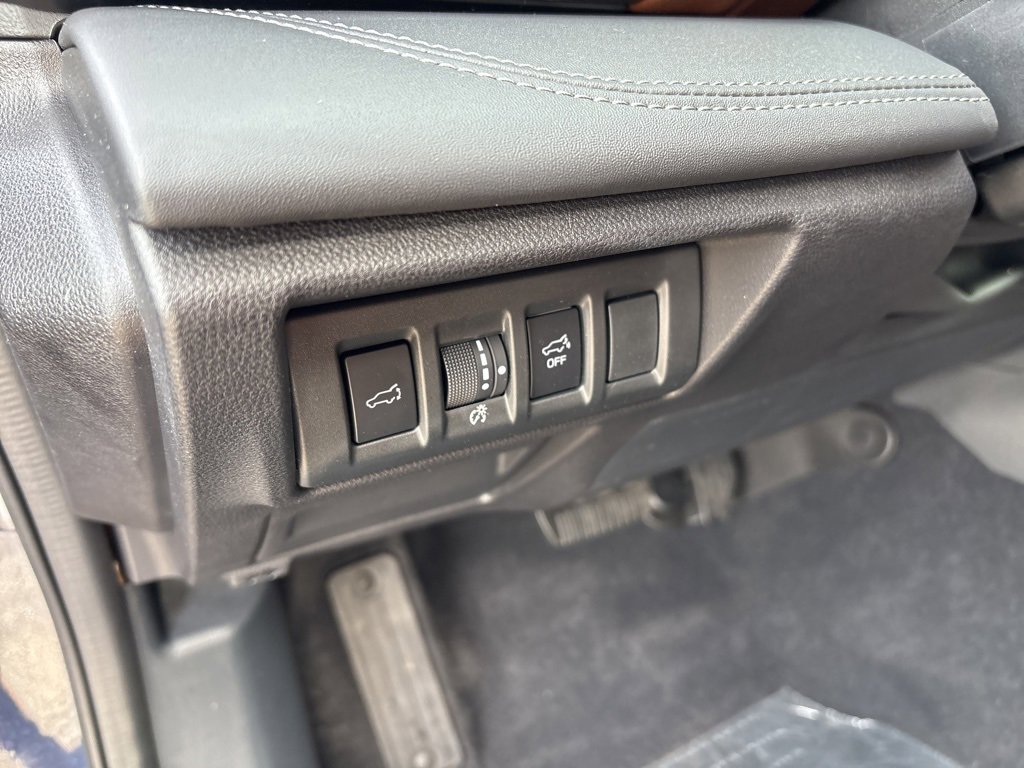 Used 2025 Subaru Outback Touring image 22