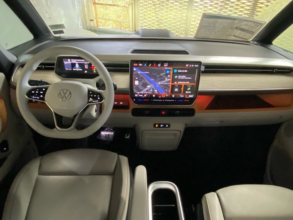 New 2025 Volkswagen ID. Buzz 1st Edition image 6