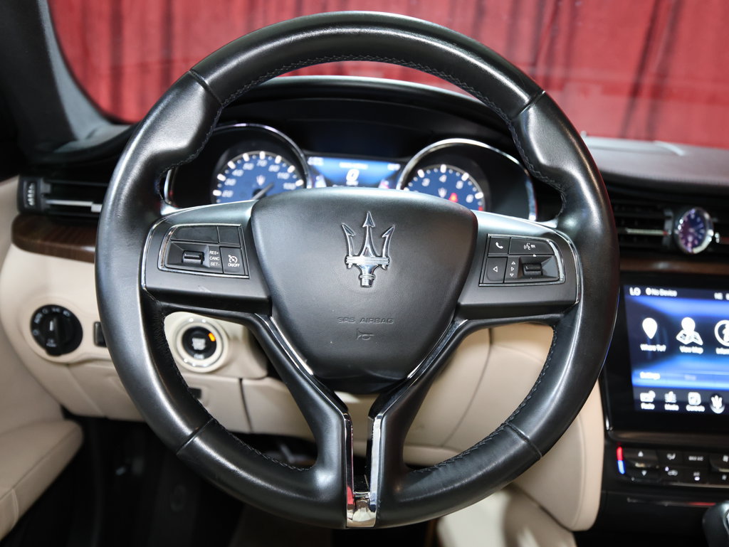 Used 2017 Maserati Quattroporte S RWD image 16