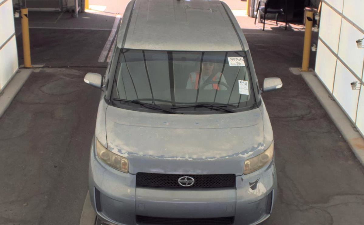 Used 2009 Scion xB image 2