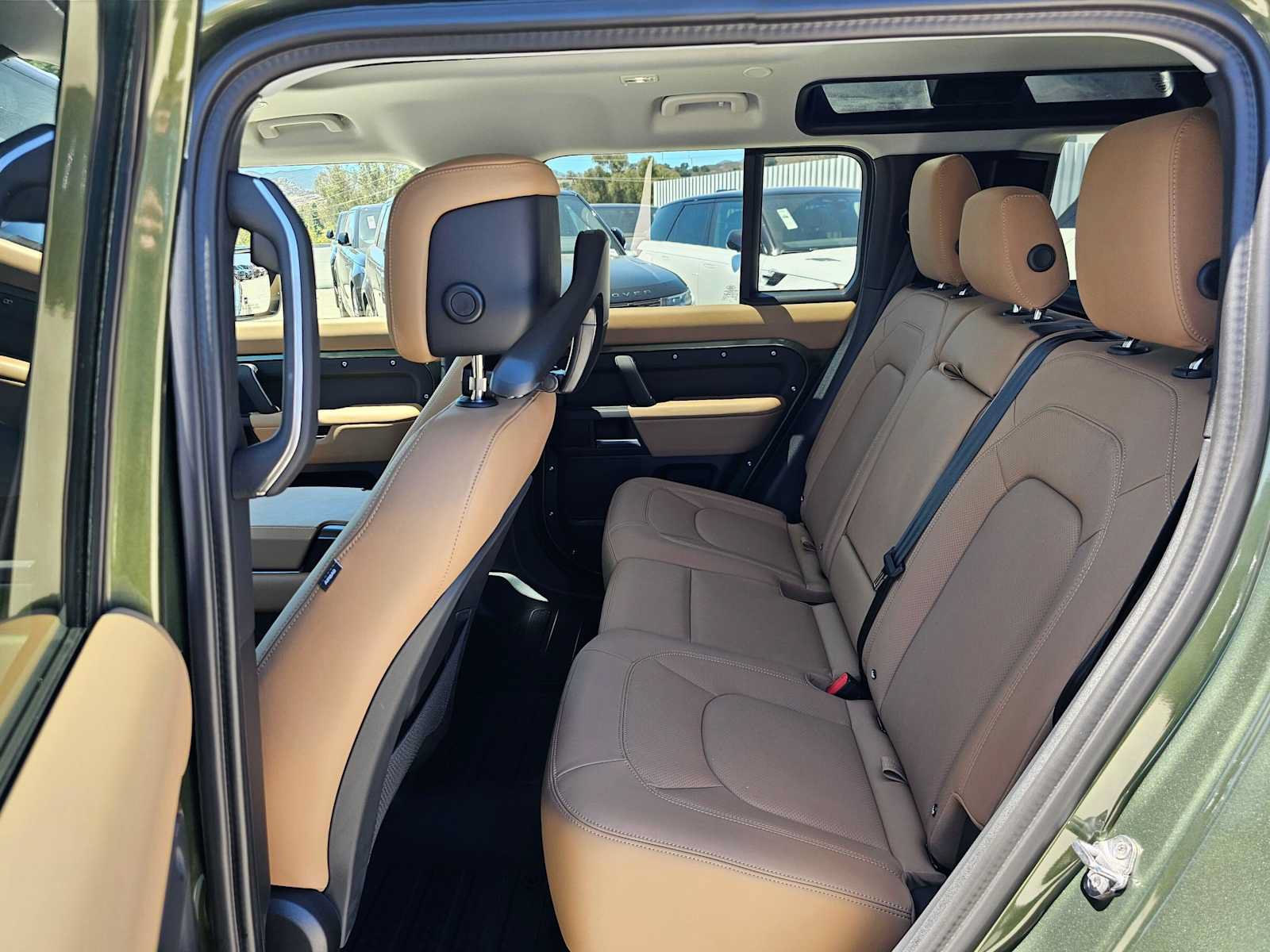New 2026 Land Rover Defender 110 S AWD/4WD image 16