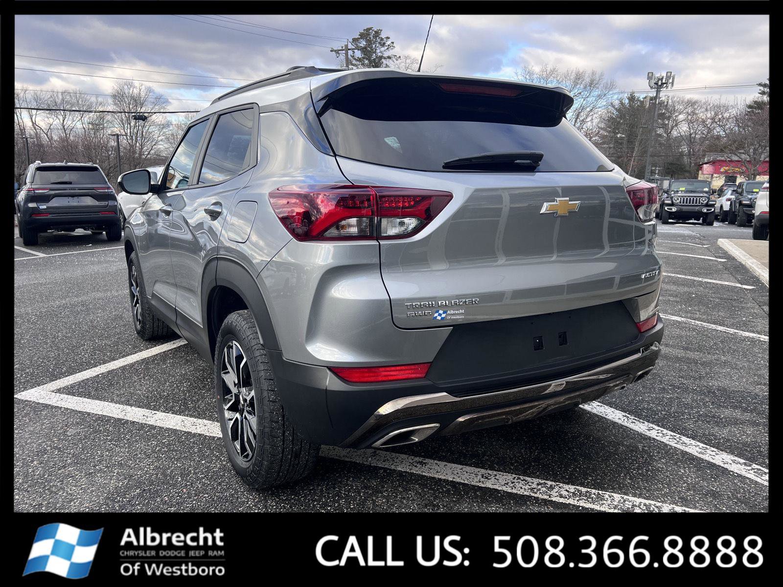 Used 2023 Chevrolet TrailBlazer ACTIV image 3