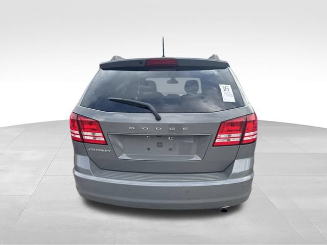 Used 2020 Dodge Journey SE w/ Blacktop Package FWD image 13