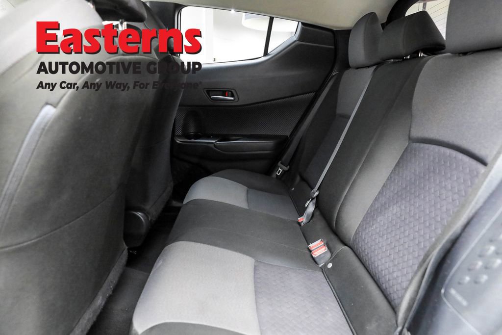 Used 2020 Toyota C-HR LE image 20