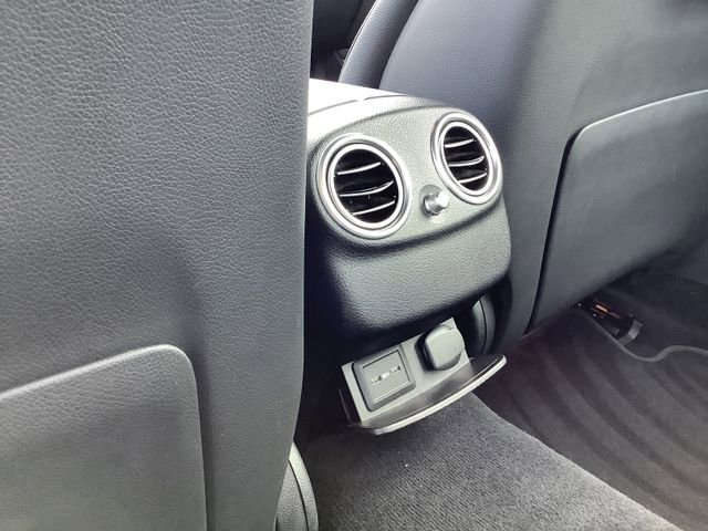 Used 2021 Mercedes-Benz E 350 Sedan image 26