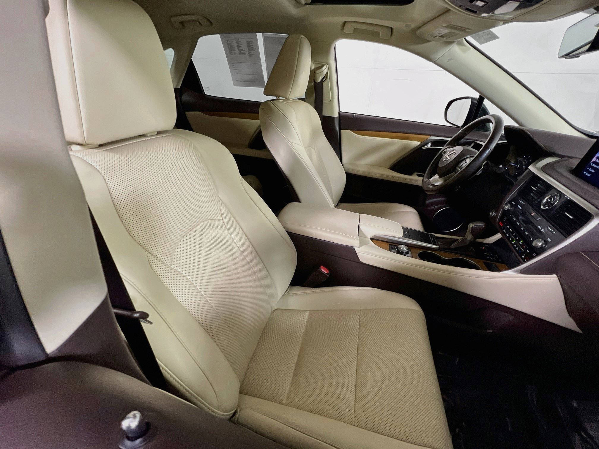 Used 2020 Lexus RX 350 AWD w/ Premium Package image 27