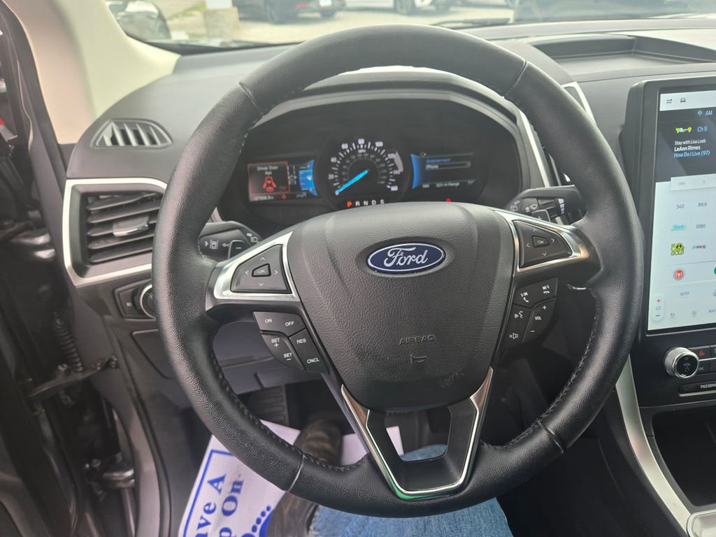 Used 2024 Ford Edge SEL w/ Convenience Package AWD/4WD image 11