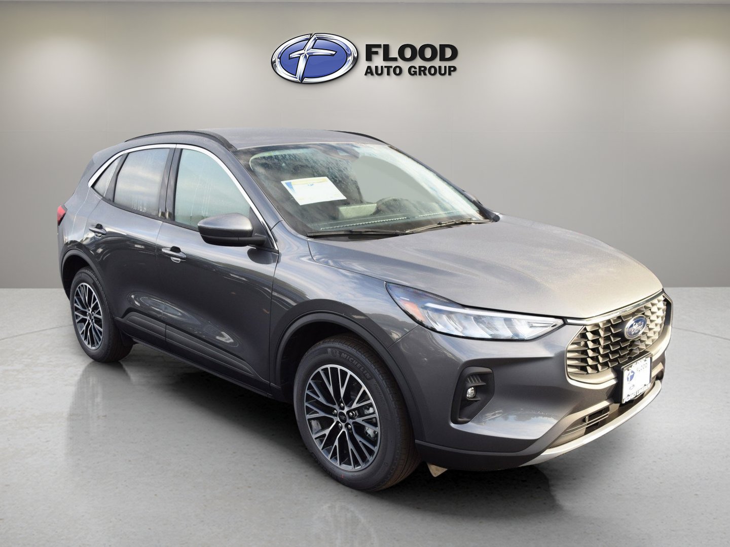 Used 2023 Ford Escape SE FWD image 1