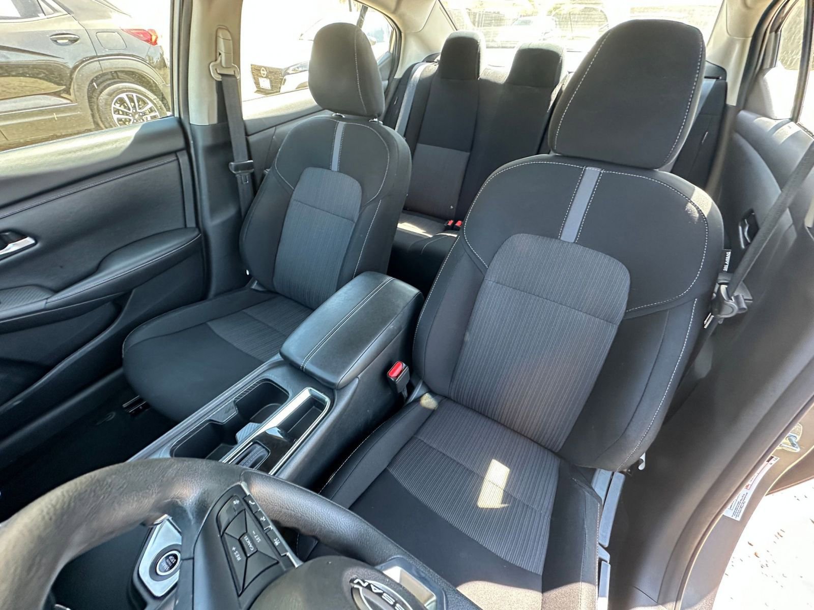 Used 2025 Nissan Sentra SV image 34