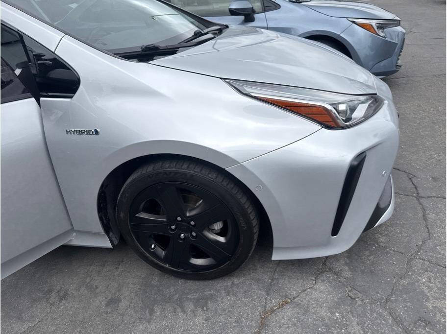 Used 2019 Toyota Prius XLE w/ Carpet Mat Package FWD image 33