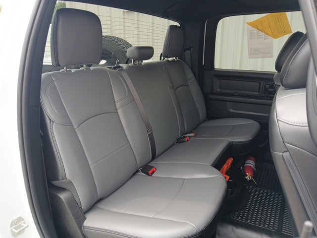 Used 2024 RAM 3500 Tradesman w/ Safety Group image 27