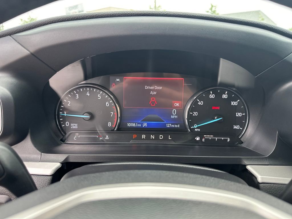 Used 2024 Ford Explorer XLT w/ Equipment Group 202A RWD image 20