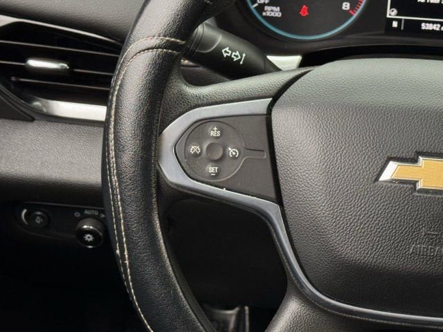 Used 2021 Chevrolet Traverse LS FWD image 16