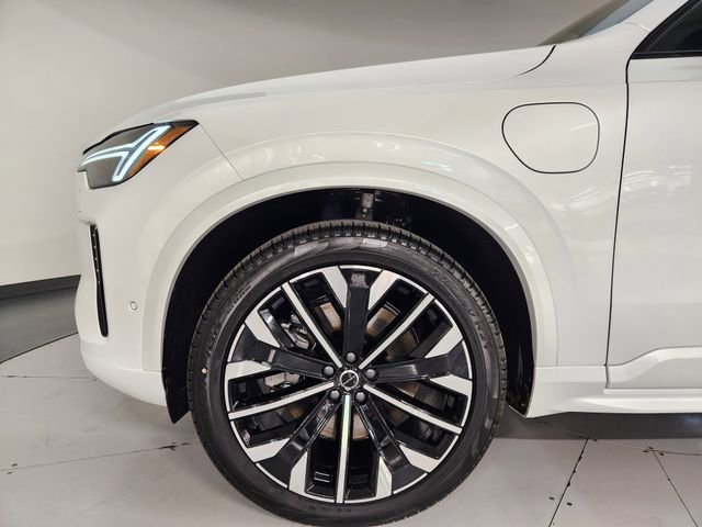 New 2026 Volvo XC90 T8 Ultra w/ Lounge Package image 11