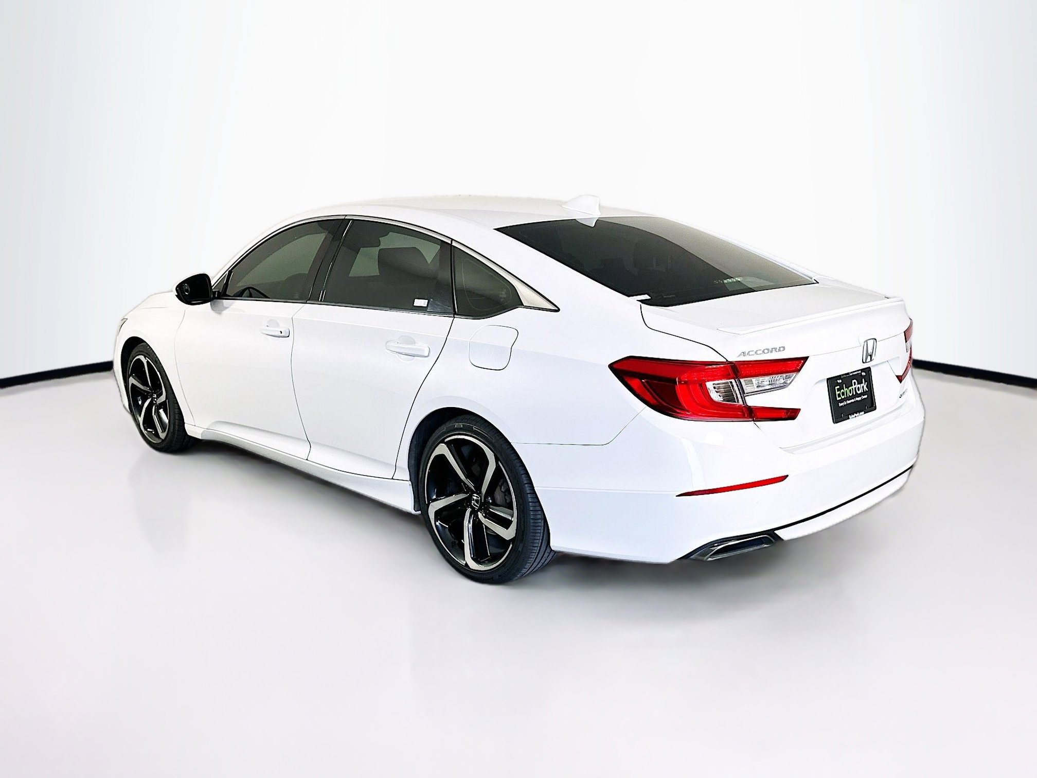 Used 2019 Honda Accord Sport image 5