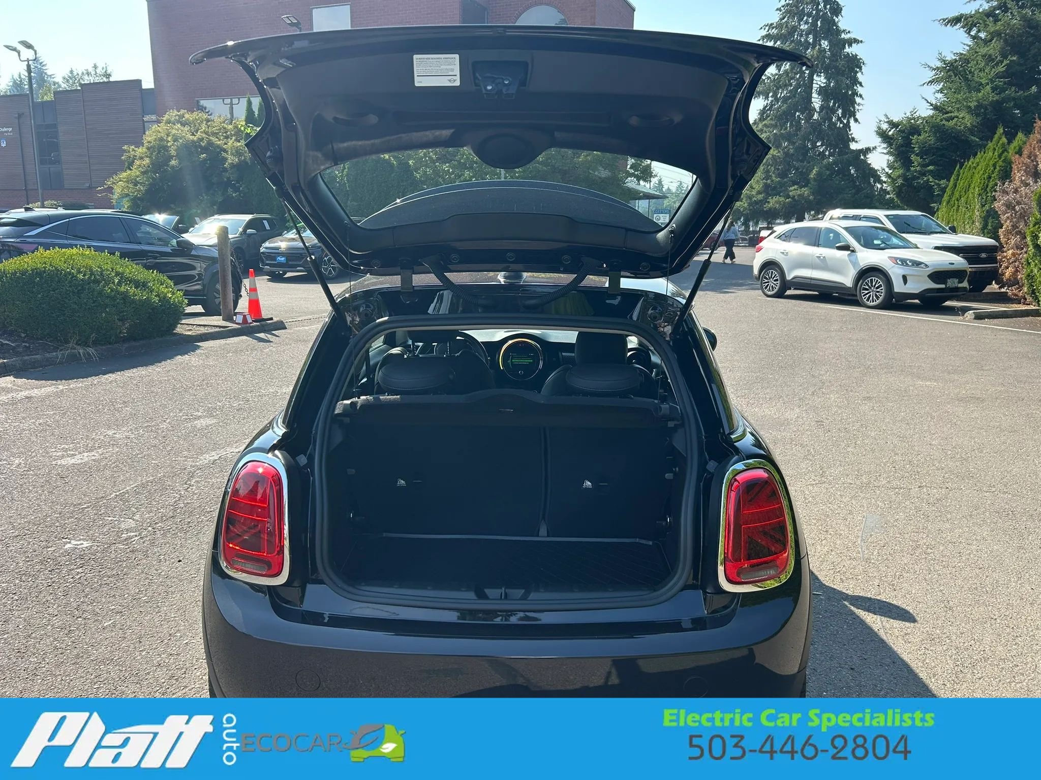 Used 2021 MINI Cooper SE w/ 6.5" Touchscreen Package FWD image 5
