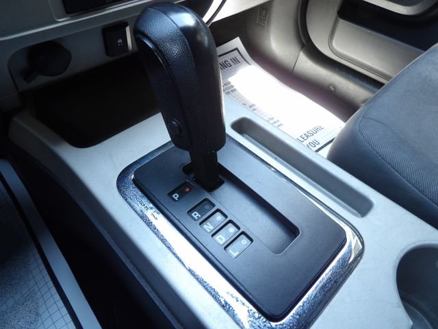 Used 2010 Ford Escape XLT AWD/4WD image 24