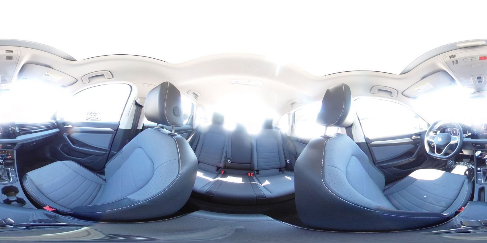 Used 2025 Volkswagen Jetta SE image 41