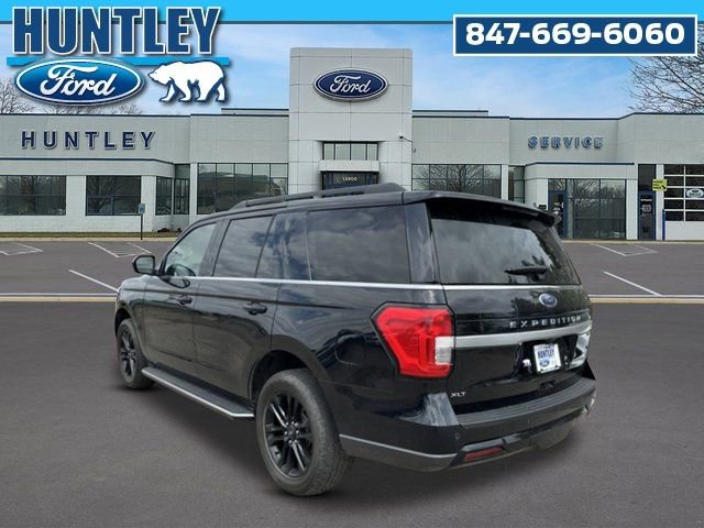 Used 2023 Ford Expedition XLT AWD/4WD image 6