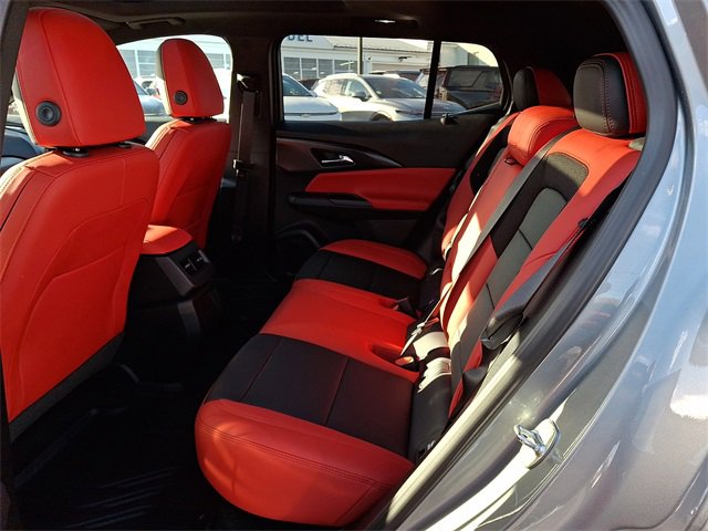 New 2026 Chevrolet Equinox EV RS image 6