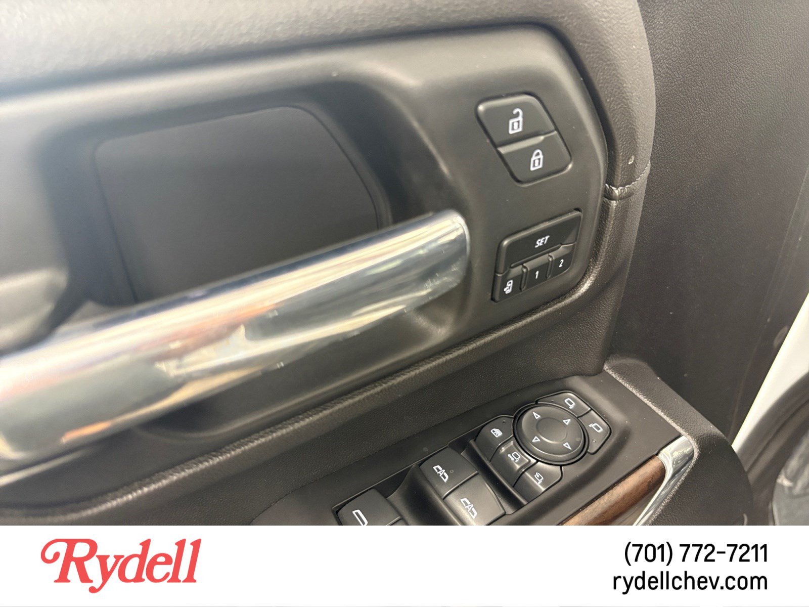 Used 2023 GMC Sierra 2500 SLT AWD/4WD image 11