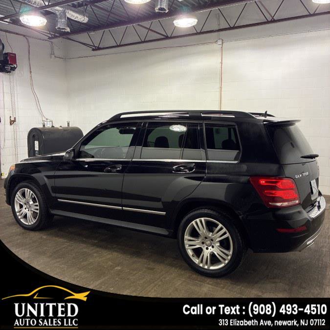 Used 2015 Mercedes-Benz GLK 350 2WD image 3