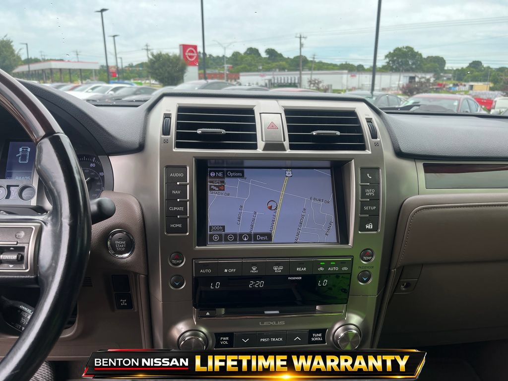 Used 2017 Lexus GX 460 Premium AWD/4WD image 17