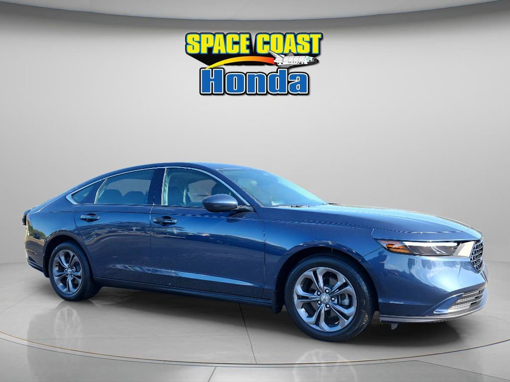 Used 2023 Honda Accord EX image 9